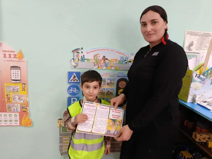 1000093478